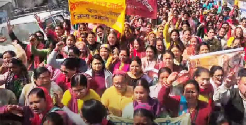 ज्योतिर्मठ में पैनखंडा समुदाय का शक्ति प्रदर्शन, केंद्रीय आरक्षण को लेकर विशाल जुलूस..