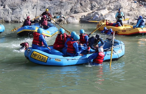 रंगों के त्योहार पर एडवेंचर पर रोक, ऋषिकेश में राफ्टिंग नहीं चलेगी..