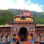 भक्ति और परंपरा का संगम: बदरीनाथ धाम में कल खुलेंगे कपाट, गूंजे ‘जय बदरीविशाल’ के जयकारे