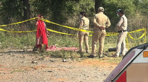 लालकुआं के बेरीपड़ाव में महिला का शव बरामद, फॉरेंसिक टीम ने जुटाए साक्ष्य..