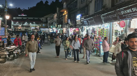  शाम होते ही मॉल रोड पर थमेगी गाड़ियों की रफ्तार, बोलार्ड से रोका जाएगा प्रवेश..